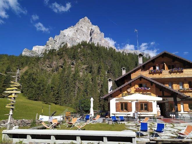 Rifugio passo duran c tome