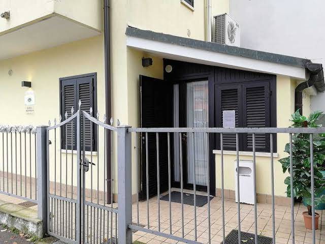 Alloggi centrale dependance hotel rosa