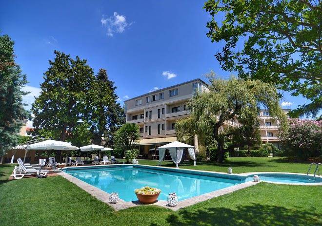 Blue Dream Hotel Image