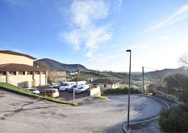 Welc om petrarca view