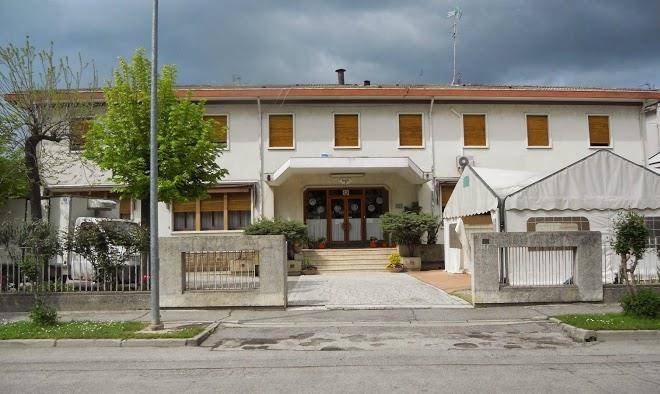 Albergo alloggio cauccio