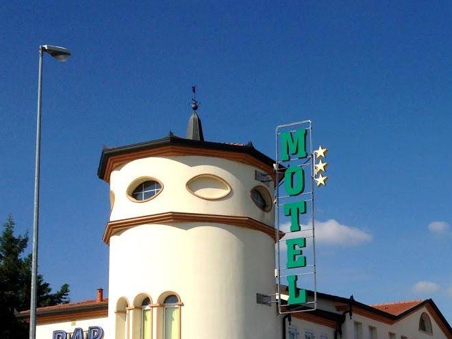 Albergo motel la gardenia