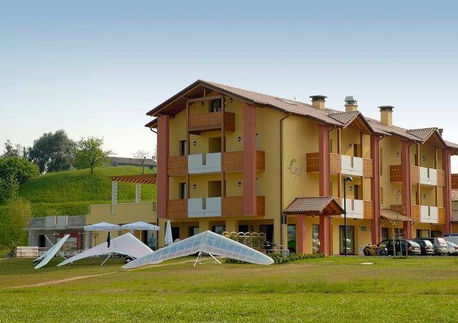 Garden relais