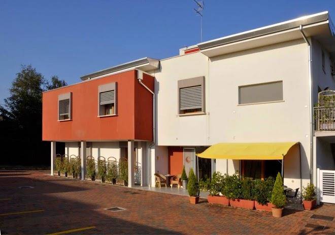 Hotel mezzaluna