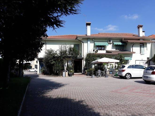 Manfre bar trattoria alloggi