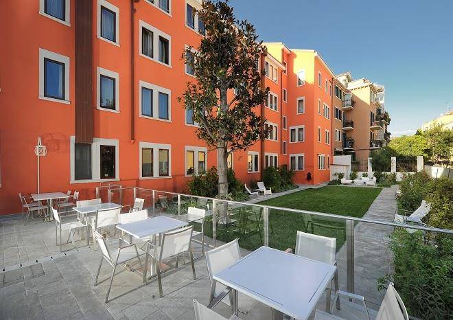 Carnival palace hotel venice collection