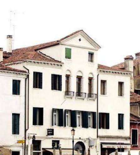Hotel airone