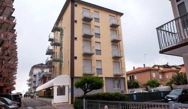 Hotel anny