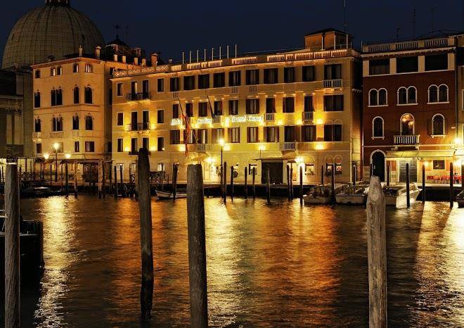 Hotel Carlton On The Grand Canal Image