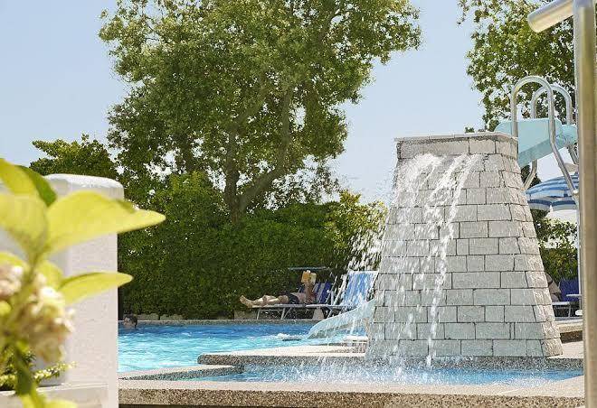 Hotel la brezza