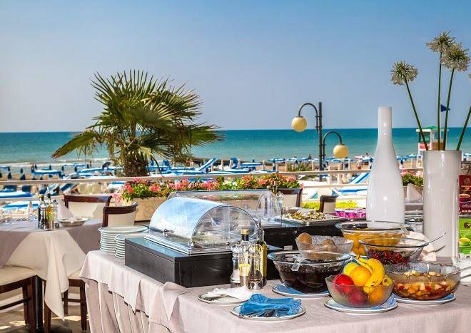 Hotel rivamare jesolo