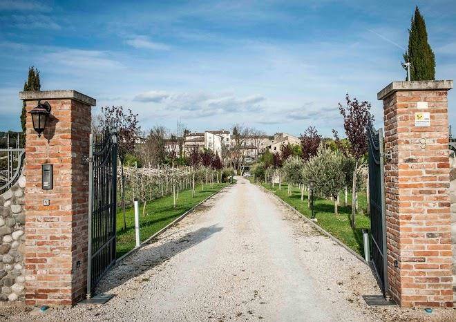 Agriturismo borgo di calmasino