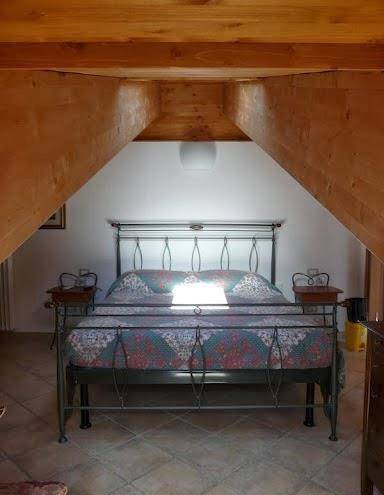 B & b lucy bardolino
