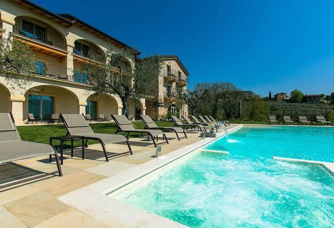 Ca' barbini resort garda