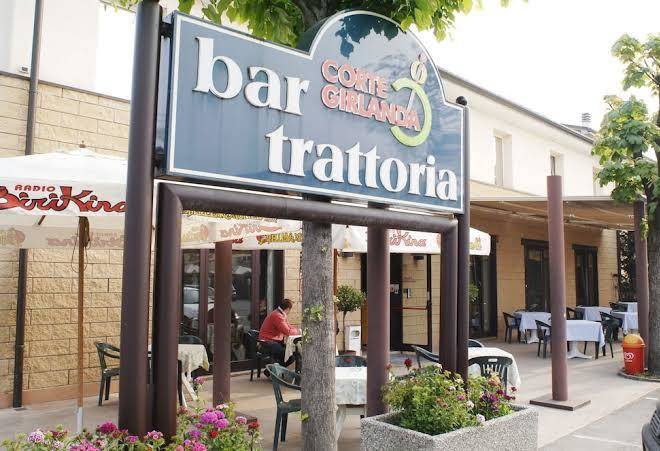 Corte girlanda