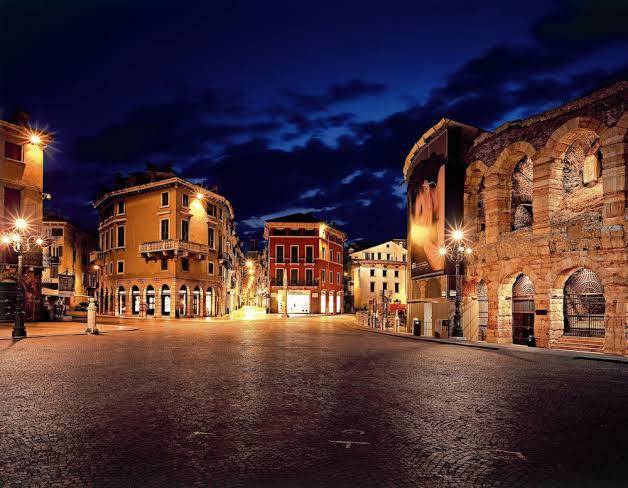 Escalus luxury suites