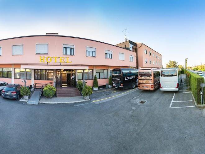Hotel cristallo