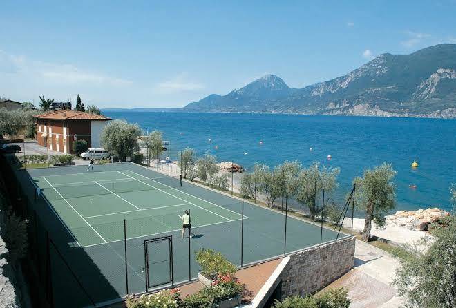 Hotel du lac relax attitude hotel