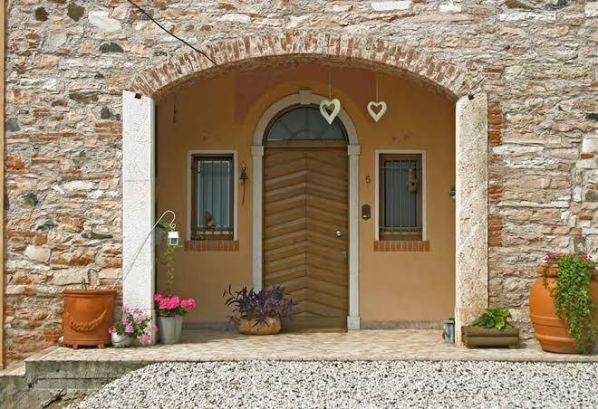 Antica corte leguzzano b&b