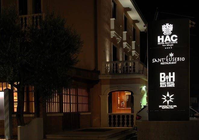 Hotel Alla Corte E Ristorante Sant'eusebio Image