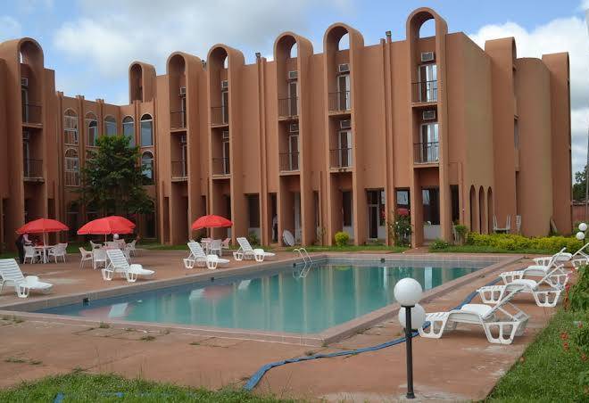 Hotel hambol