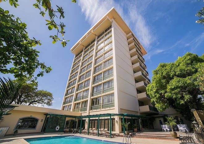 Courtleigh hotel & suites