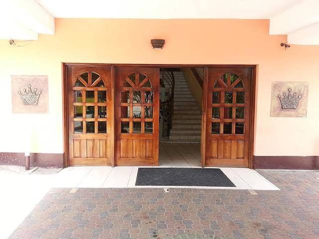 Olympia Crown Hotel Image