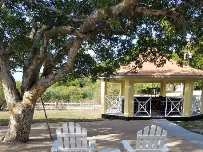 Treasure Beach Inn And Bar Image