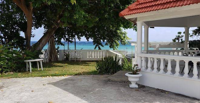 Whispering Bamboo Cove Resort Image