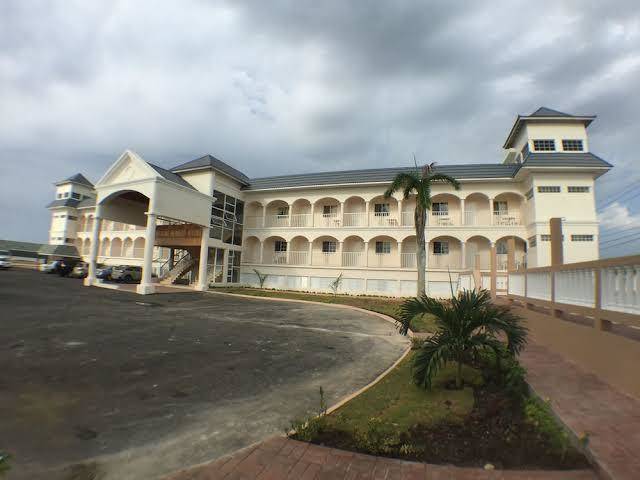 Glistening Waters Restaurant And Marina Image