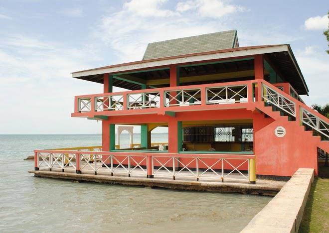 Bluefields on the bay