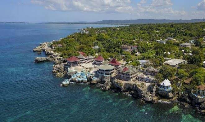 Kaisers Hotel & Resort Image