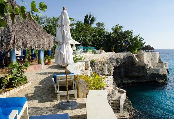 The Caves Hotel Image