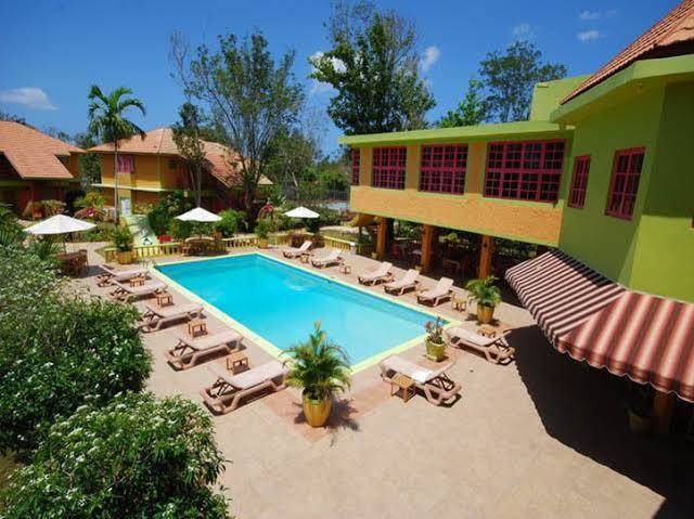 Thrills Resort Image