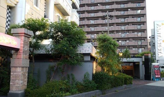 Amusement hotel fantasista