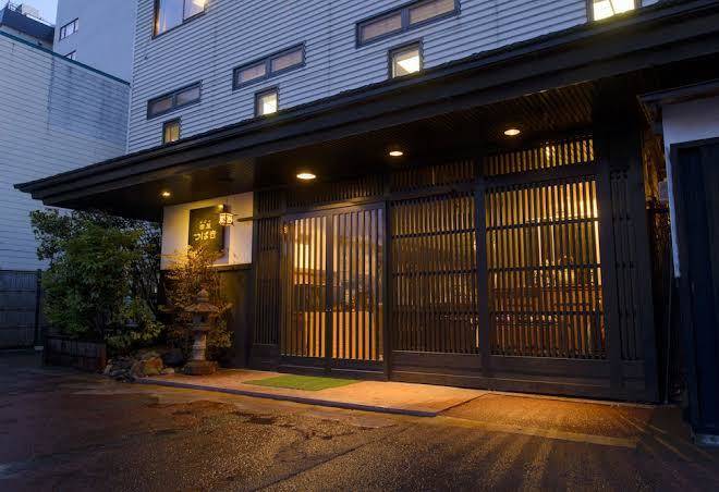 Yadoya Tsubaki Image