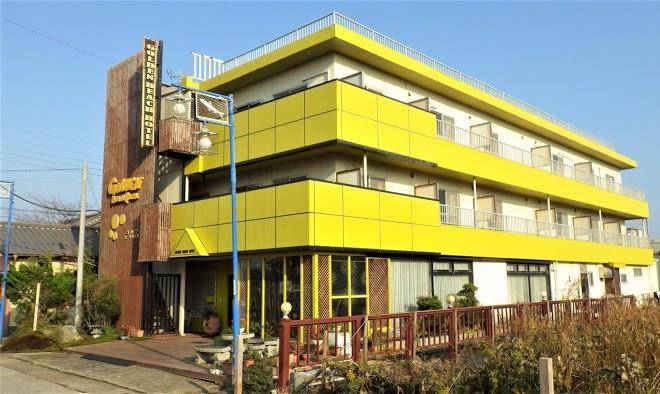 Golden beach hotel