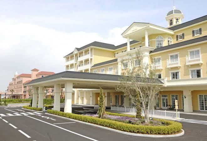 Tokyo disney celebration hotel