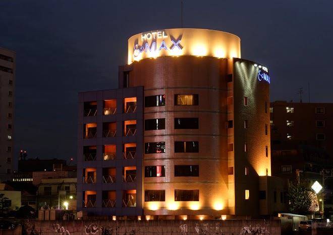 Hotel &max