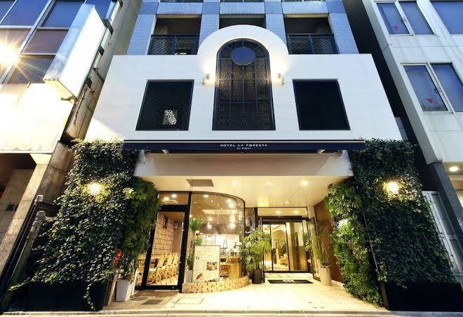 Hotel ra foresta
