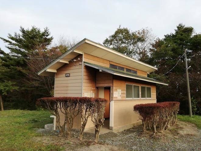 Nishiazuma hut