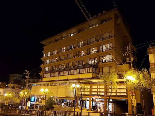 Hanarenoyado Tsukinoakari Image