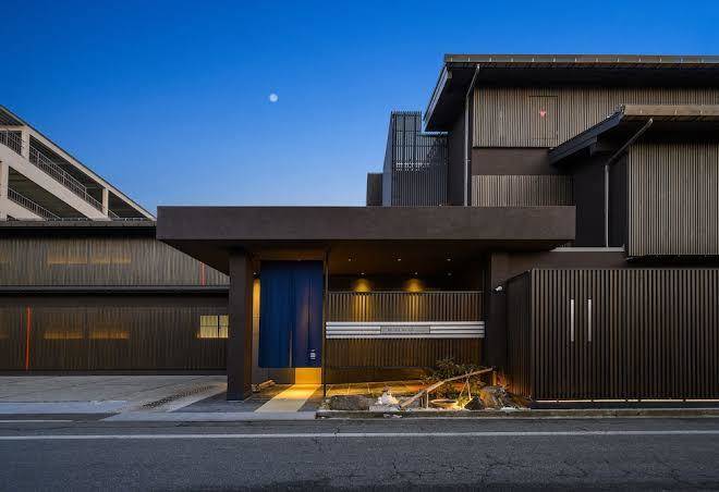 Hotel wood takayama