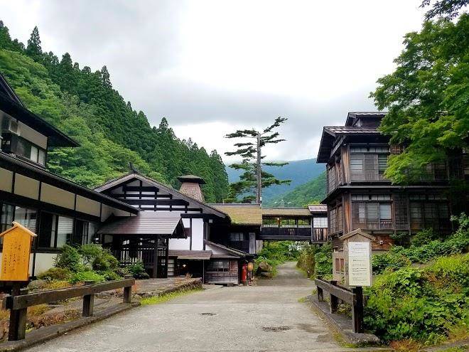 Hoshi onsen chojukan