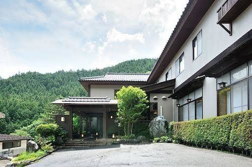 Tokiwasure no yado yoshimoto