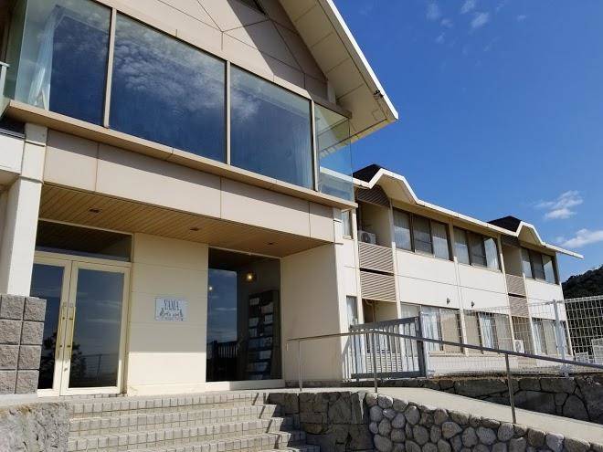 Petit Hotel Yama Image