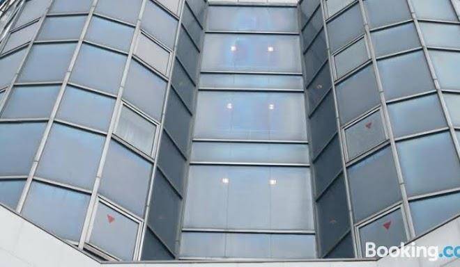 Hotel crystal plaza