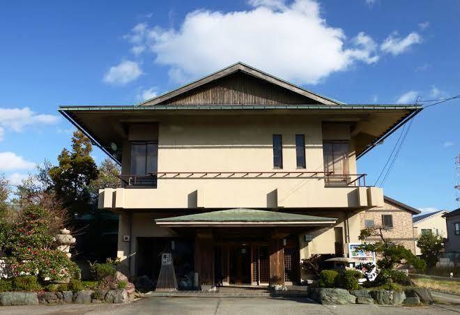 Karasawa inn