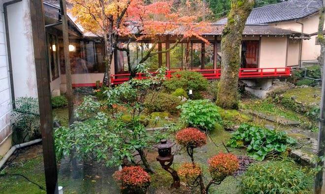 Akahodani onsen