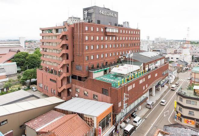 Apahotel komatsu grand